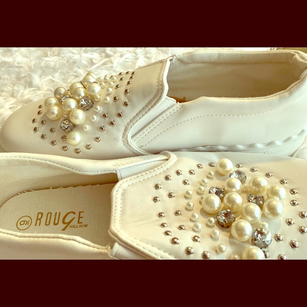 White Sparkle Slip-On Sneaker